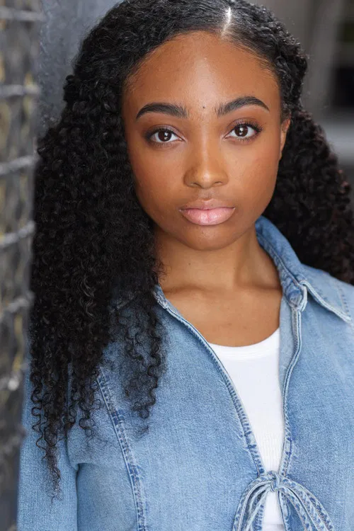 Sanai Victoria profile