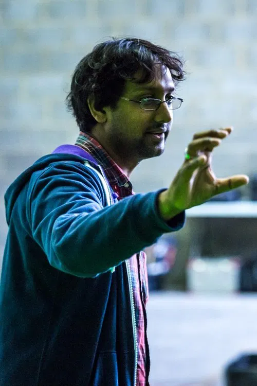 Hasraf Dulull profile