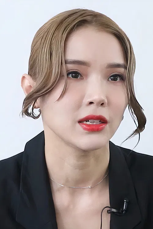 Charmaine Fong profile