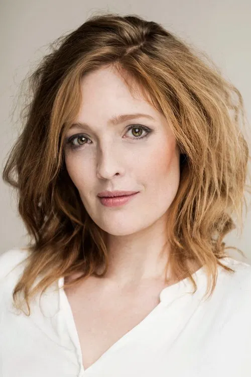 Julie Agnete Vang profile