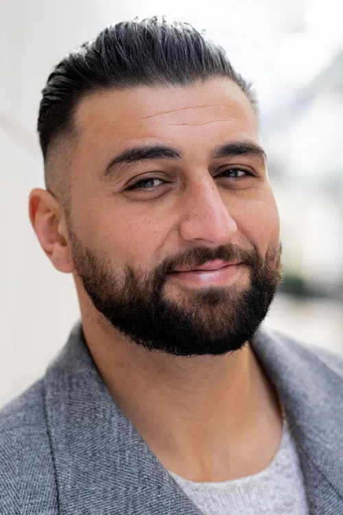 Michael Keseroglu profile