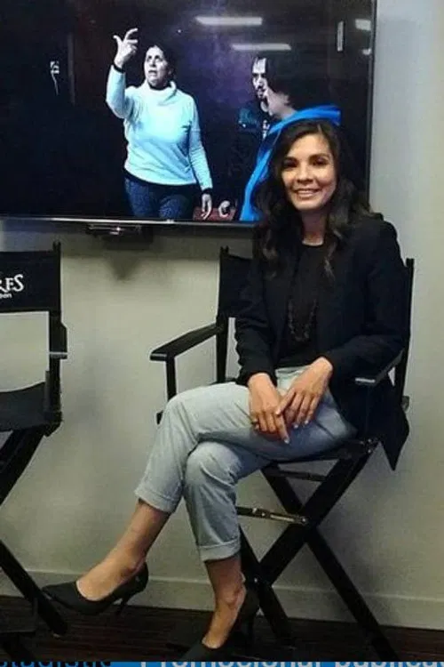 Nelly Davalos profile