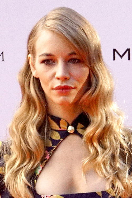 Svetlana Ustinova profile