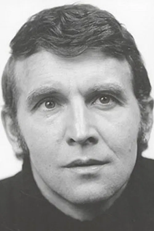 Marek Dąbrowski profile