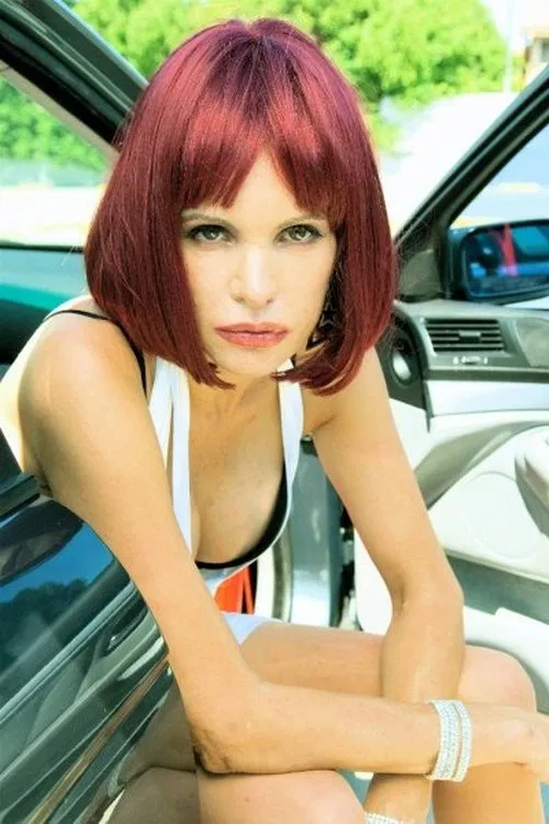 Laura Bayonas profile