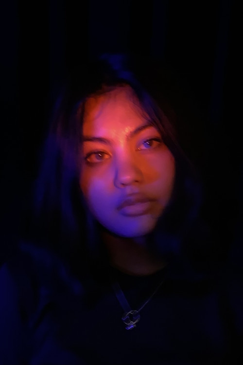 Charlize Younglove profile