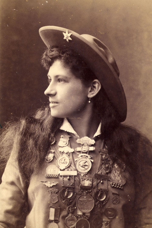 Annie Oakley profile