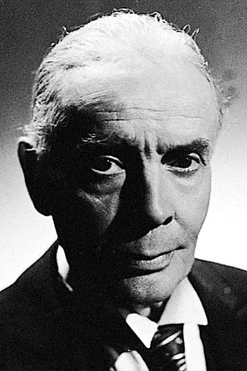 Manuel Noriega profile