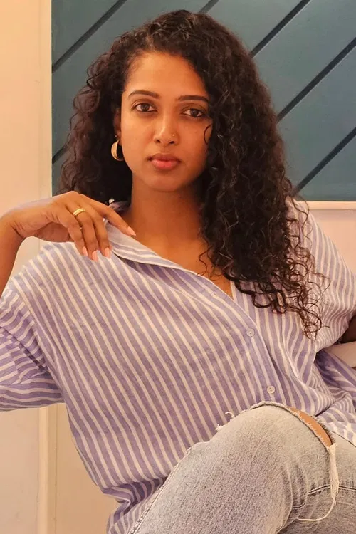 Apoorva Bharadwaj profile