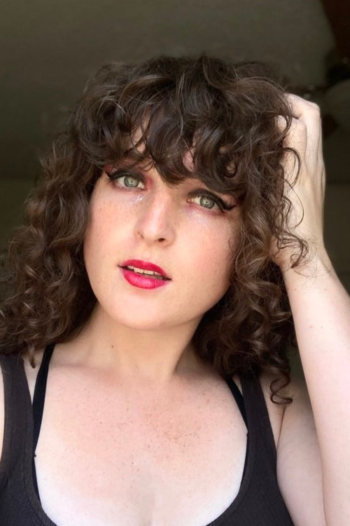 Mia Moore Marchant profile