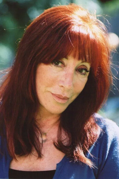 Eugénia Bettencourt profile