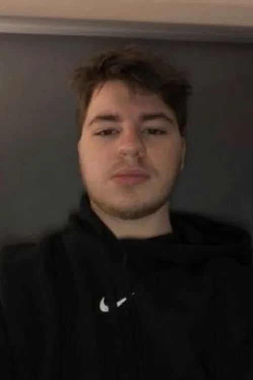 Hayden LeCras profile