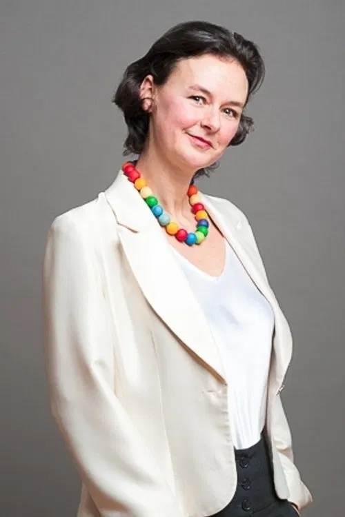 Eszter Czingráber profile