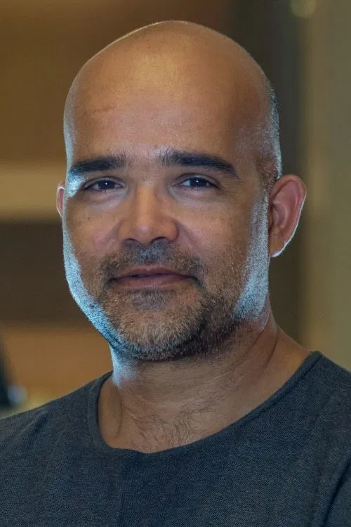 Theo Papadoulakis profile