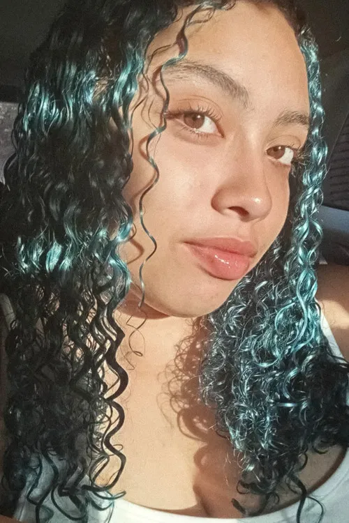 Nalu Casstro profile