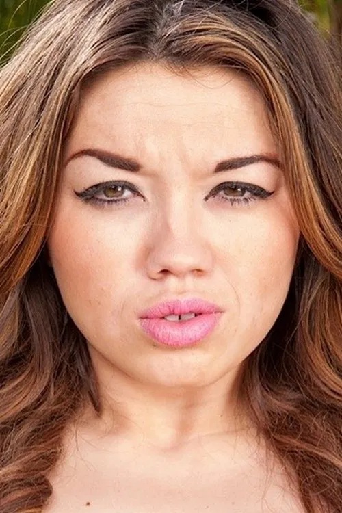 Angelina Mylee profile