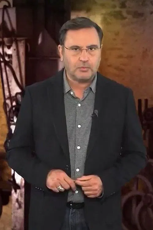 Hristos Vasilopoulos profile