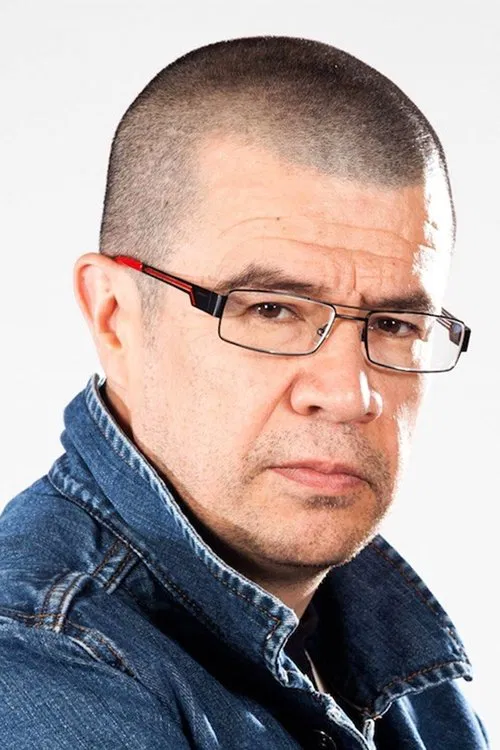 Dago García profile