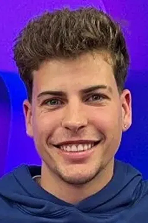 Arnau Marín profile