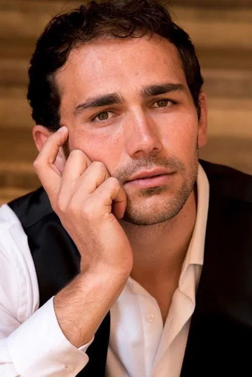 Walter Nestola profile