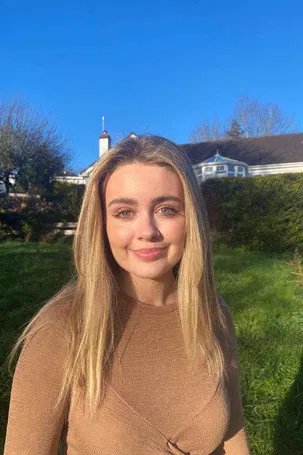 Niamh Walton profile