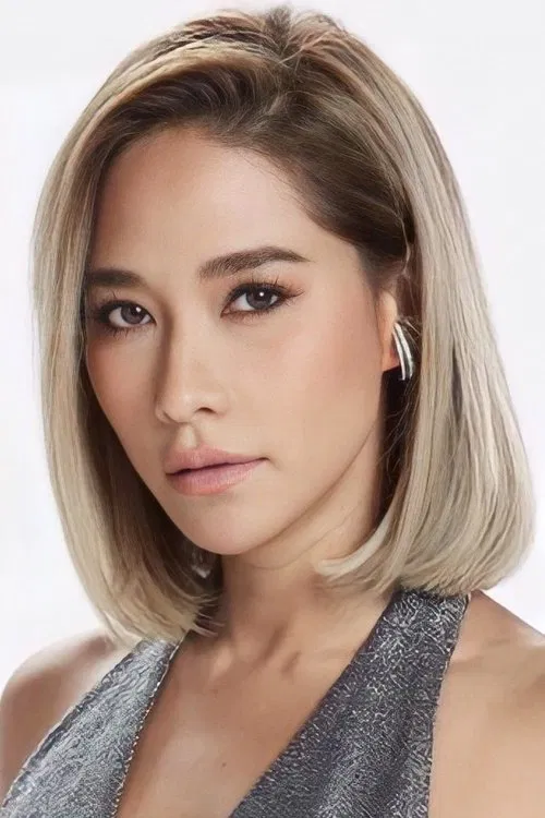 Chermarn Boonyasak profile