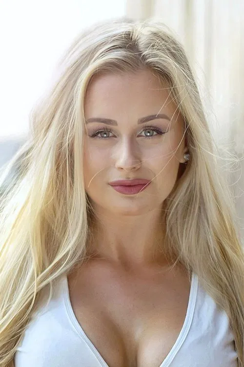 Lenka Konvičková profile