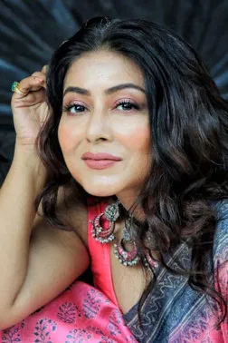 Gargee RoyChowdhury profile