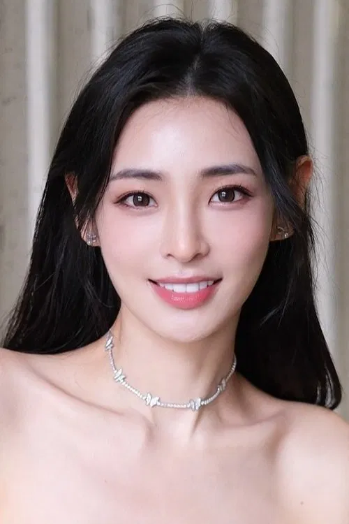 Celina Harto profile