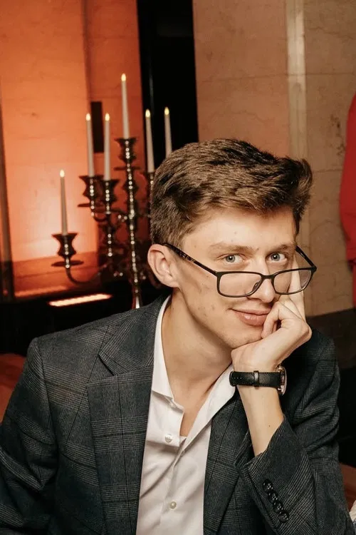 Henry Calvert profile