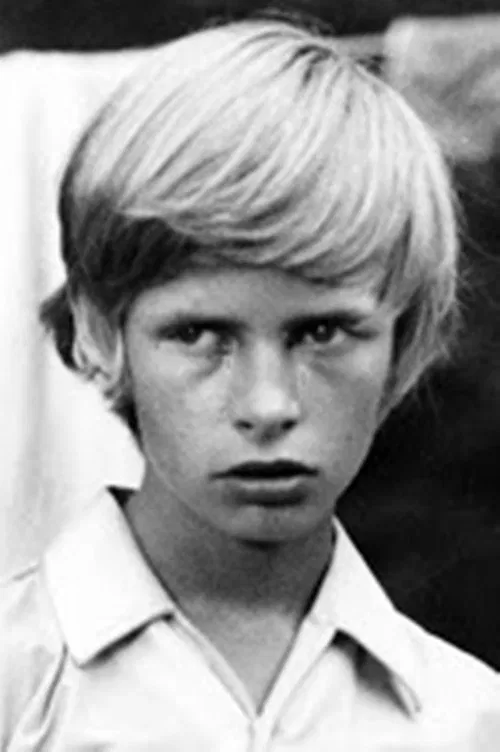 Piotr Szczerkowski profile