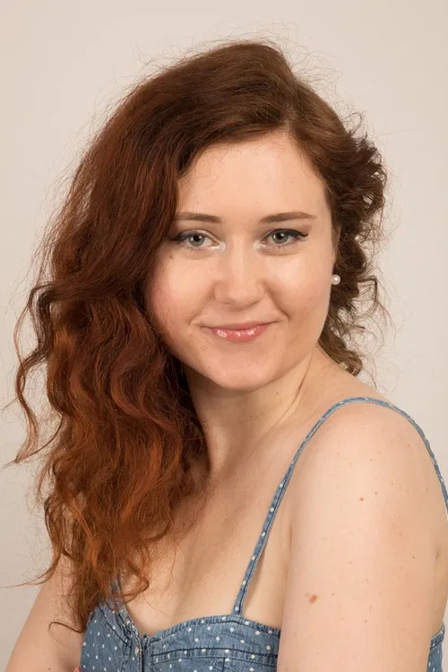 Eva Toulová profile