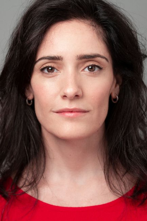 Melania Cruz profile