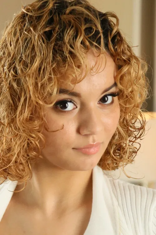 Crystal Chase profile