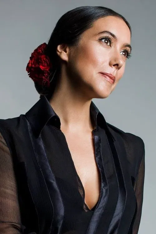 Mariana Abrunheiro profile