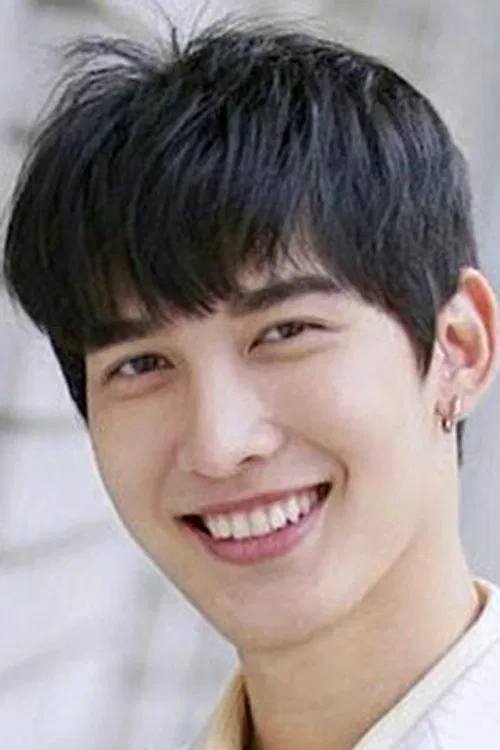 Buntawit Tragulpanich profile