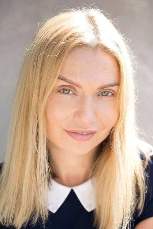 Cristina Cioran profile