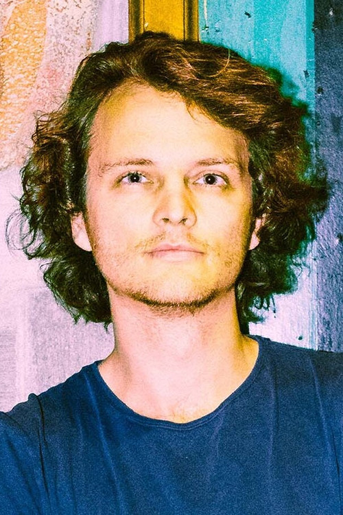 Stu Mackenzie profile