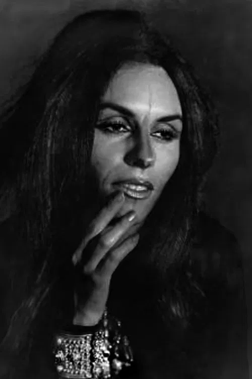 Thamila Mezbah profile