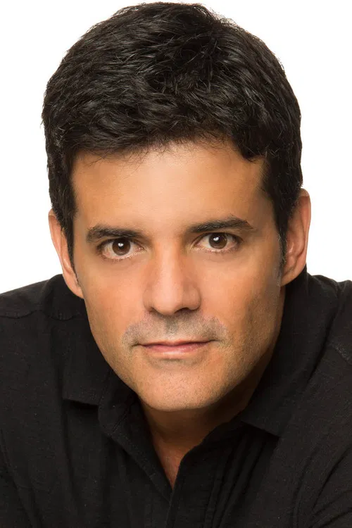 Jorge Pontual profile