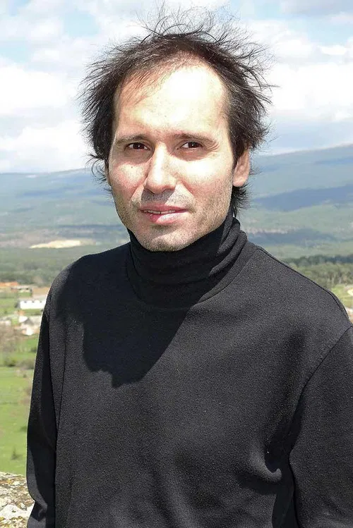 David Desola profile