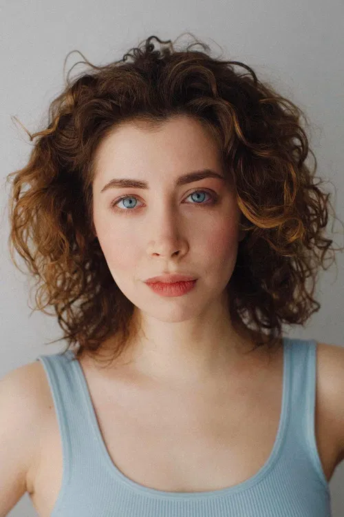 Julia Ammadi profile