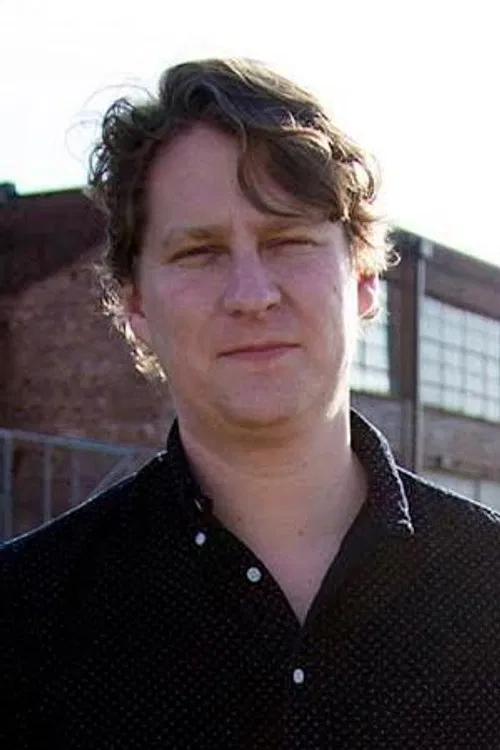 Russell Leetch profile