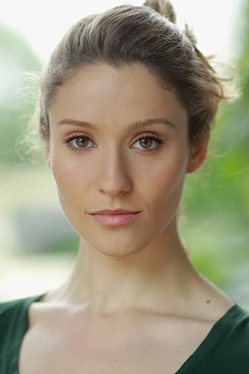 Norma Kuhling profile