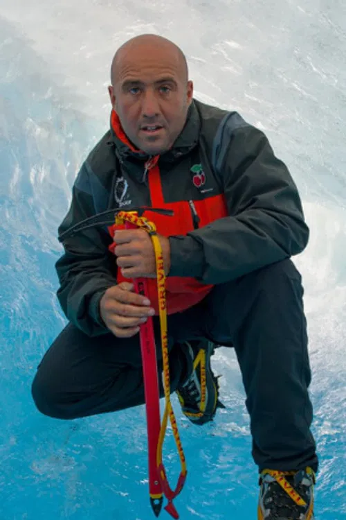 Carlos Caraglia profile