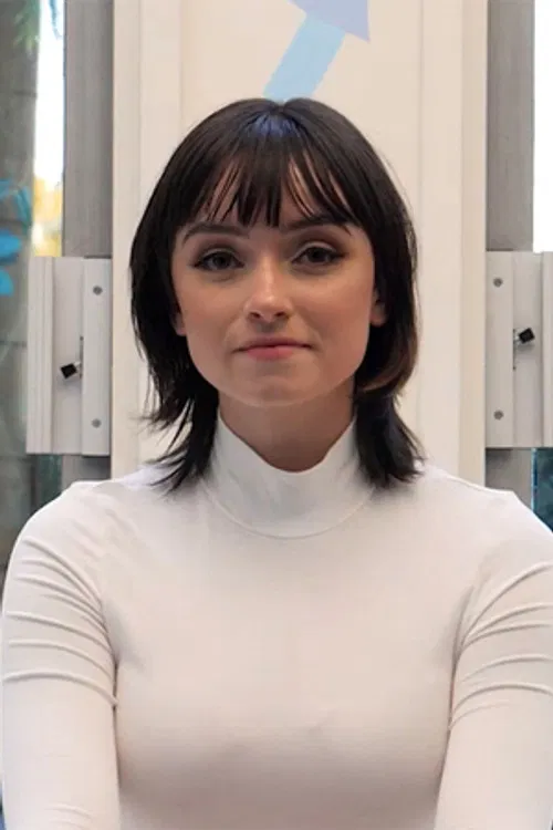 Lucy Lawrence profile