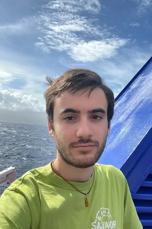 Jasmim Bettencourt profile