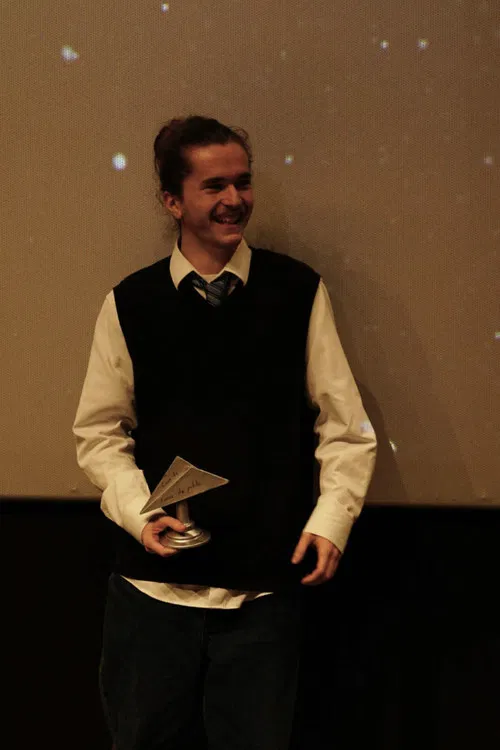 Simon Merlin profile