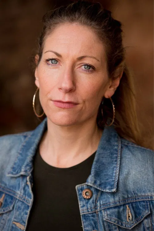 Joanne Rogers profile