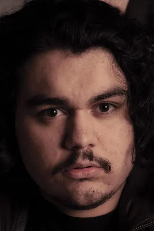 Alex Domingues profile